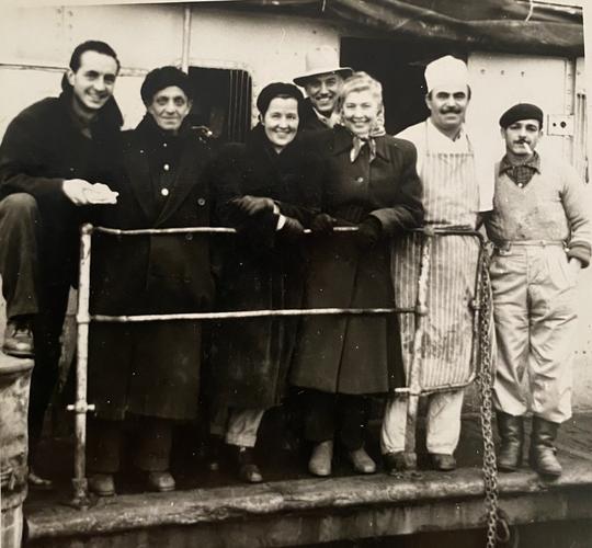 En grekisk ångare strandade på Kullaberg den 26 januari 1955. Stod endast 5 meter från stranden. Flora Nomicos hade 19 besättningsmän och var på väg från Göteborg till Danzig. Vid olyckstillfället  rådde tjock dimma. Arildsbor var ombord på båten och hälsade på.
