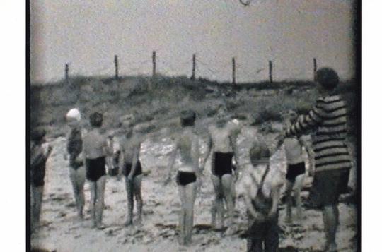 Strandbaden Taggtråd under andra världskriget