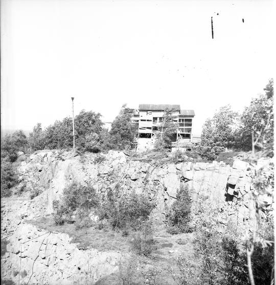 Svanshall, stenkrossen 1969