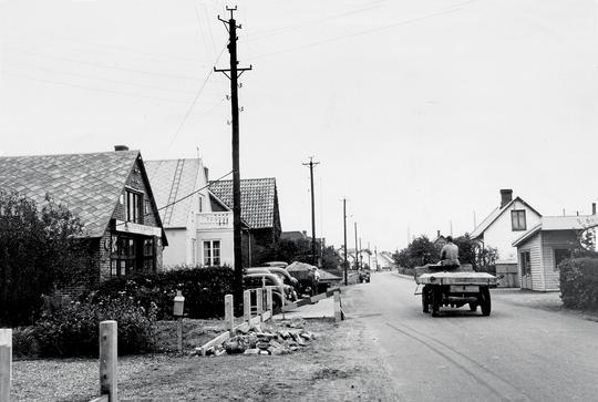 Höganäs Kullagatan, Automekano och hästskjuts 1949