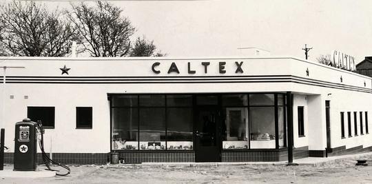 Caltex bensinstation invigd 1958
