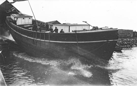 1919, Vikens skeppsvarv, Sjösättning av skonertskeppet Albert