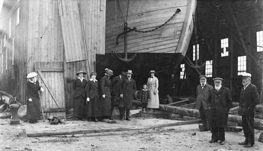 1916, Vikens skeppsvarv, Sjösättning av skonertskeppet Ragnar