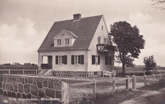 Strandbaden Villa Gränshyddan